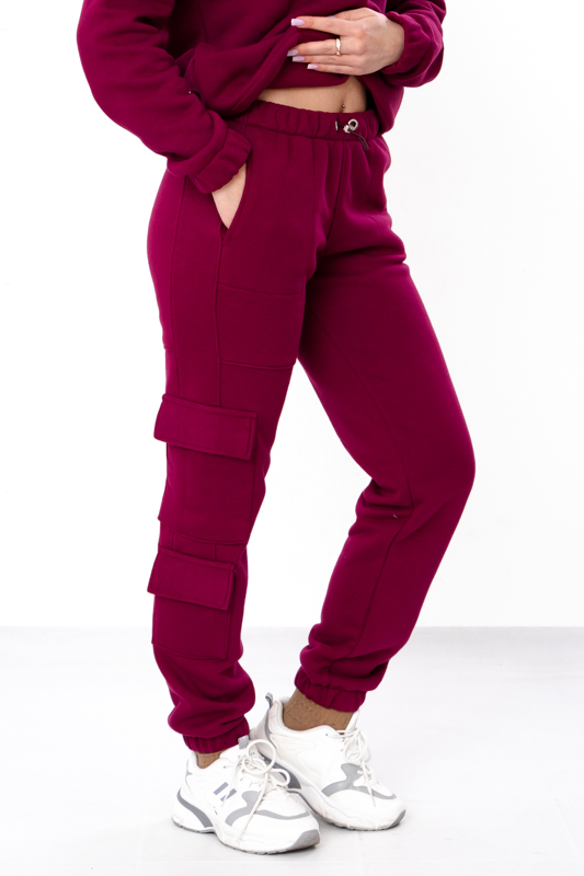 Костюм жіночий